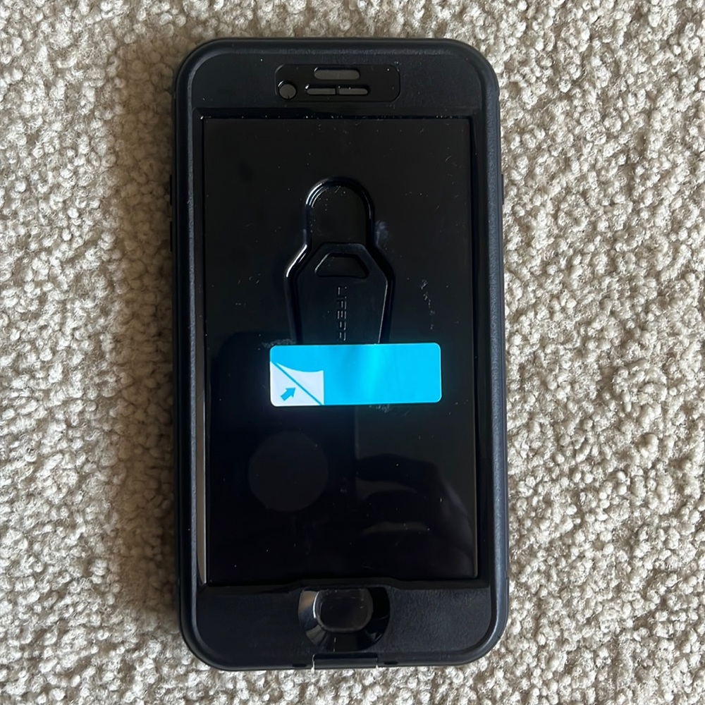 COPY - NWT IPhone 7+ /8+ Lifeproof Nuud Case